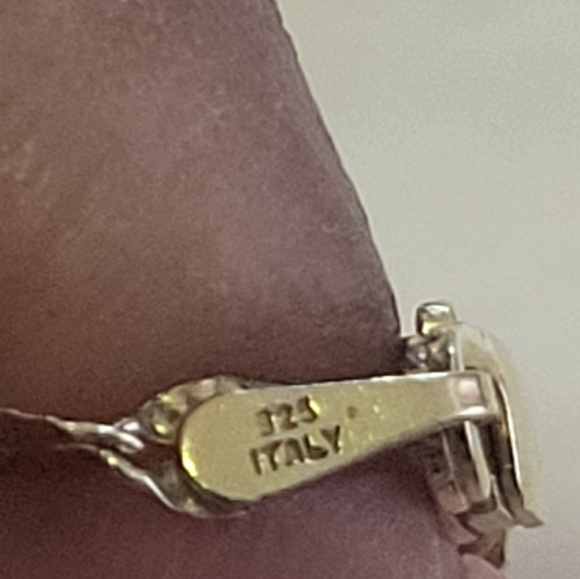 Elegant Gold On .925 Silver Necklace - Picture 5 of 6